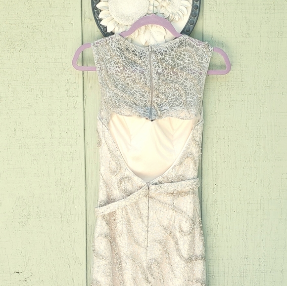 COLORS beaded formal dress - Picture 3 of 7